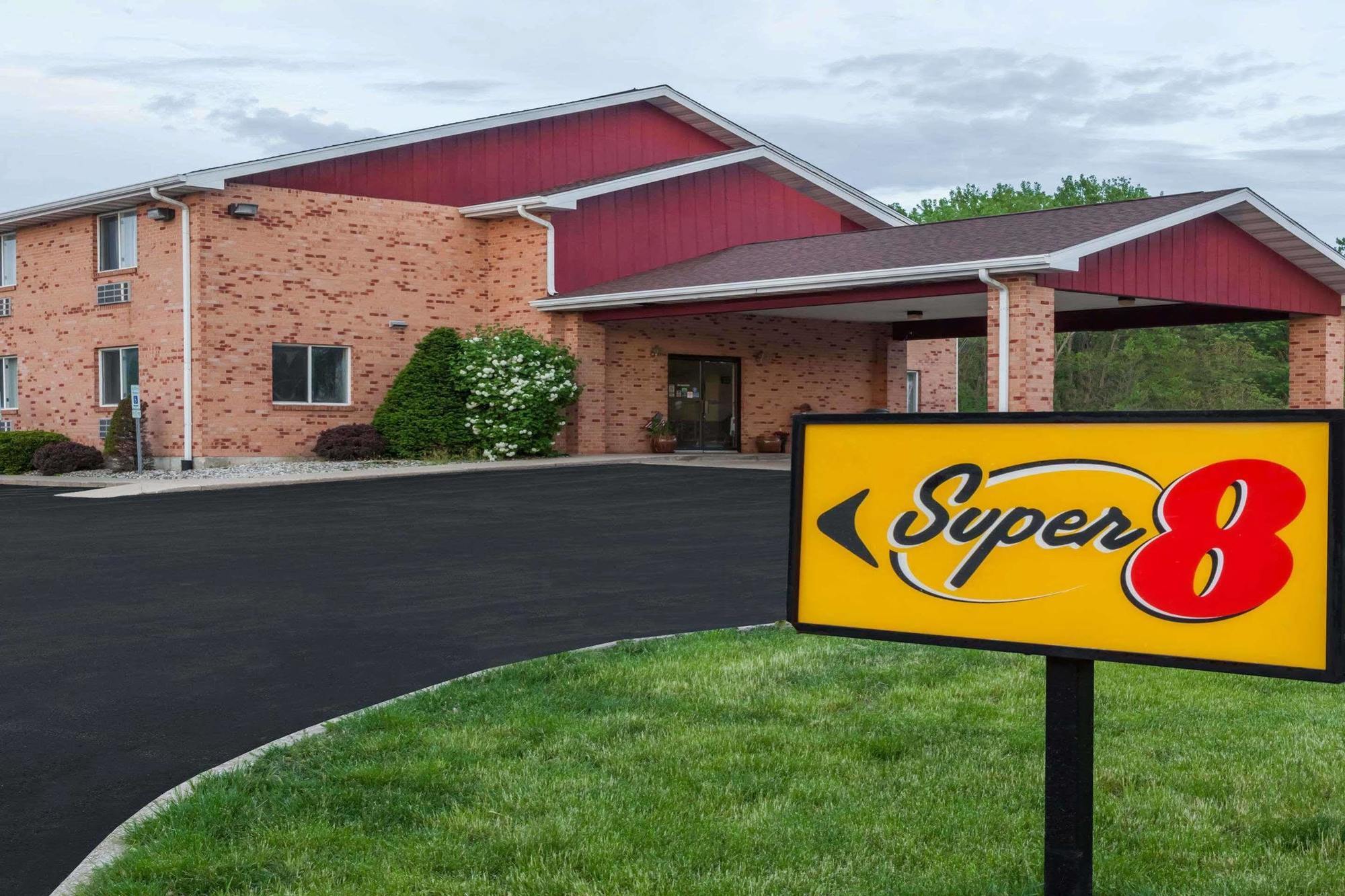 Hotel Super 8 By Wyndham Watseka Extérieur photo